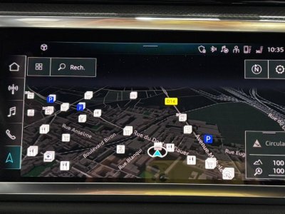 Audi Q3 Sportback 45 TFSIe 245 ch S tronic 6 S line   - 46