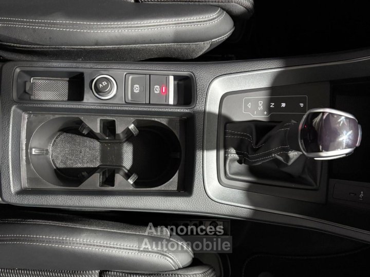 Audi Q3 Sportback 45 TFSIe 245 ch S tronic 6 S line - 54