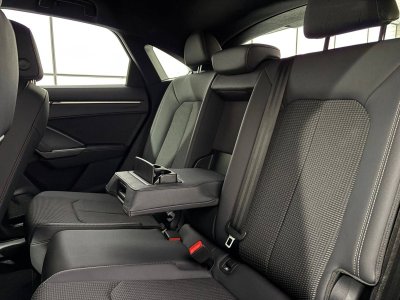 Audi Q3 Sportback 45 TFSIe 245 ch S tronic 6 S line   - 55