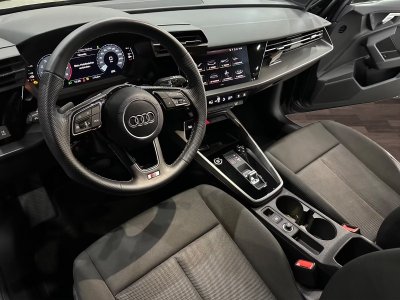 Audi A3 40 TFSI e 204ch • S tronic • CarPlay • Caméra recul • Sièges chauffants • LED • Cockpit digital - 10