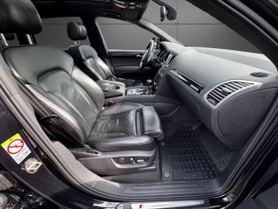 Audi Q7 30 TDI V6 quattro S line &bull; 245ch &bull; Toit Panoramique &bull; Cuir &bull; Cam&eacute;ra &bull; Attelage &bull; Chauffage Stationnaire   - 8