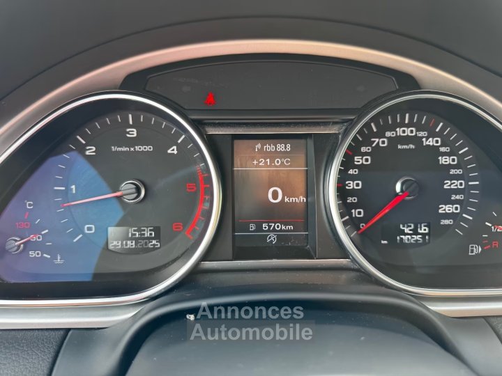 Audi Q7 30 TDI V6 quattro S line &bull; 245ch &bull; Toit Panoramique &bull; Cuir &bull; Cam&eacute;ra &bull; Attelage &bull; Chauffage Stationnaire - 10