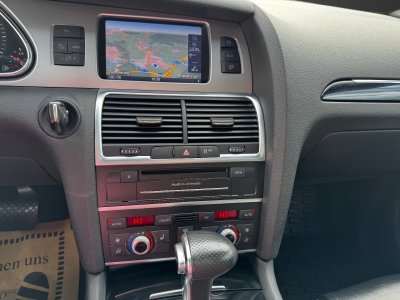 Audi Q7 30 TDI V6 quattro S line &bull; 245ch &bull; Toit Panoramique &bull; Cuir &bull; Cam&eacute;ra &bull; Attelage &bull; Chauffage Stationnaire   - 11