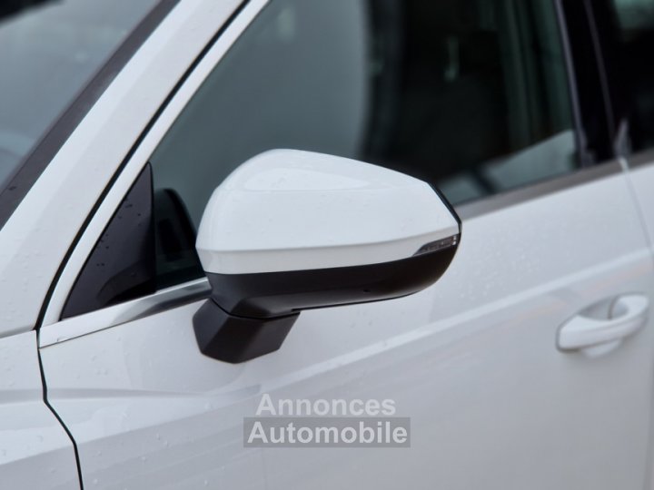 Audi Q3 35 TDI 150 ch S tronic 7 Design - 4