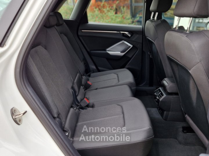 Audi Q3 35 TDI 150 ch S tronic 7 Design - 26