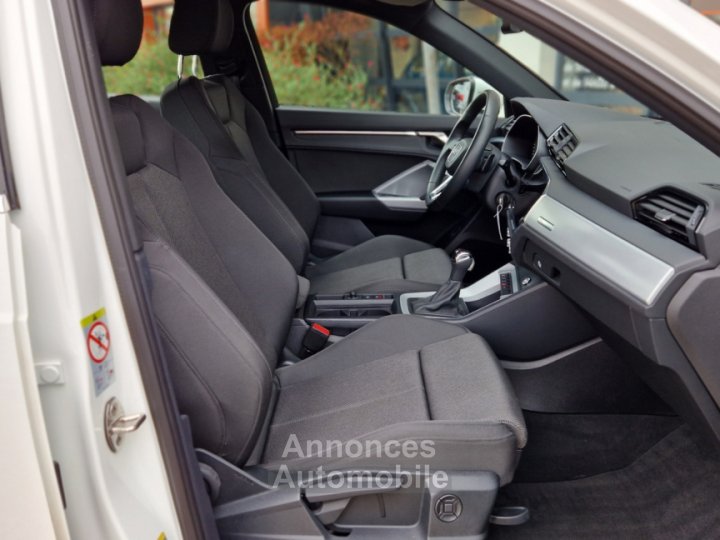 Audi Q3 35 TDI 150 ch S tronic 7 Design - 31