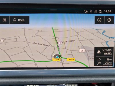 Audi Q3 35 TDI 150 ch S tronic 7 Design   - 40