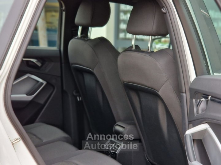 Audi Q3 35 TDI 150 ch S tronic 7 Design - 49