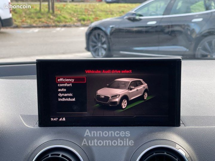 Audi Q2 35 TFSI 150 S Line Tronic 7 Toit Panoramique Cam&eacute;ra LED - 10
