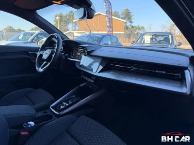 Audi A3 Sportback 35 15 TFSI 150 S-LINE / CARPLAY - 9