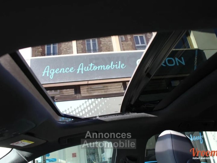 Audi Q3 II 45 TFSIE 245 S LINE S TRONIC - 15