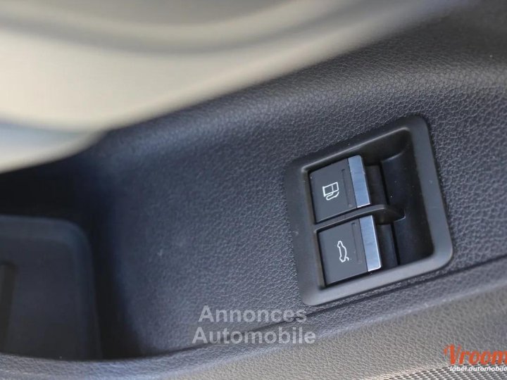 Audi Q3 II 45 TFSIE 245 S LINE S TRONIC - 40