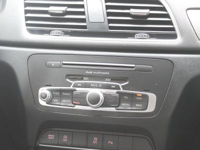 Audi Q3 (2) 20 TDI 184 QUATTRO AMBITION LUXE S TRONIC 6 - 30