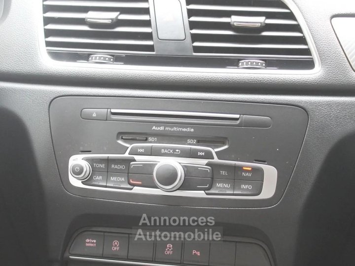 Audi Q3 (2) 20 TDI 184 QUATTRO AMBITION LUXE S TRONIC 6 - 30