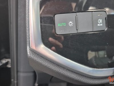 Audi Q3 SPORTBACK 20 35 TDI 150 S-LINE S-TRONIC BVA - 23