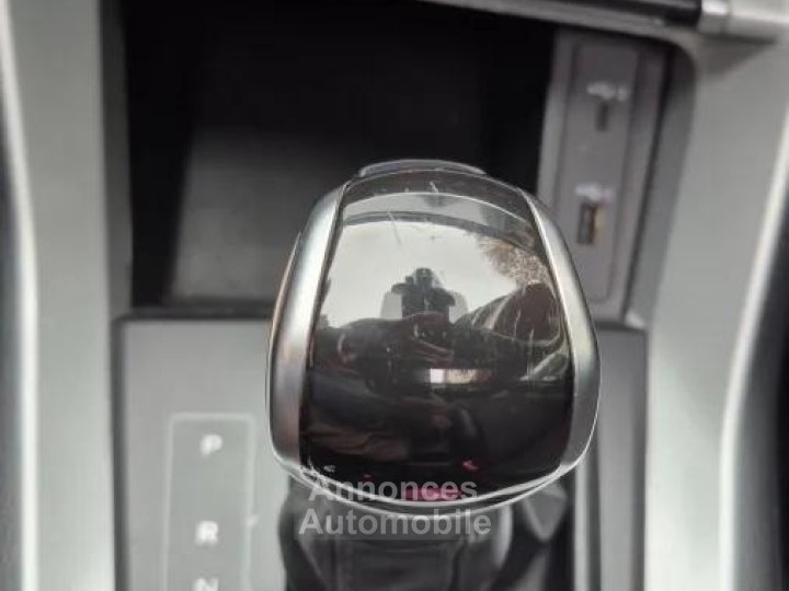 Audi Q3 SPORTBACK 20 35 TDI 150 S-LINE S-TRONIC BVA - 42