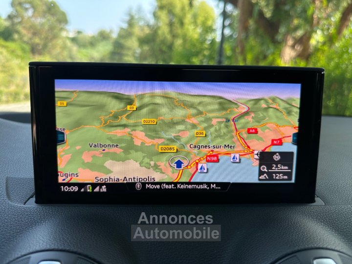 Audi Q2 S-TRONIC S-LINE - 20