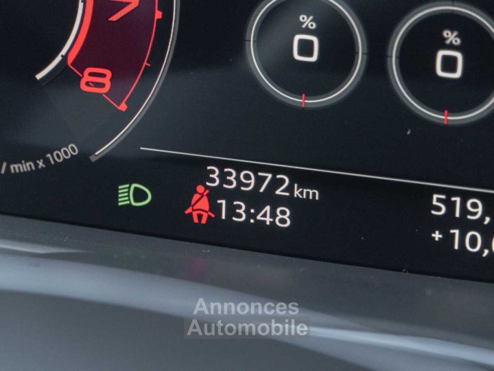 Audi RS6 40 V8 Quattro Lichte Vracht B&0 3D Pano - 22