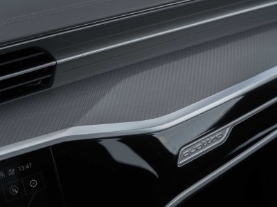 Audi RS6 40 V8 Quattro Lichte Vracht B&0 3D Pano - 28