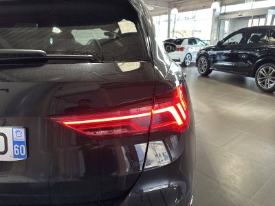Audi Q3 35 TDI 150 ch S tronic 7 S line plus   - 7