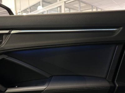 Audi Q3 35 TDI 150 ch S tronic 7 S line plus   - 9