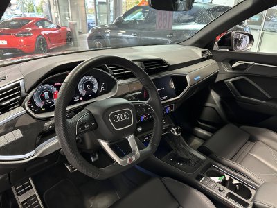 Audi Q3 35 TDI 150 ch S tronic 7 S line plus   - 16
