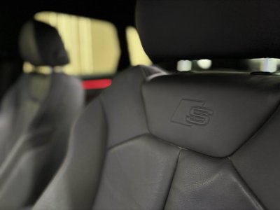 Audi Q3 Quattro 20 40 TDI 190 S-tronic7 S-Line - Véhicule français - 20