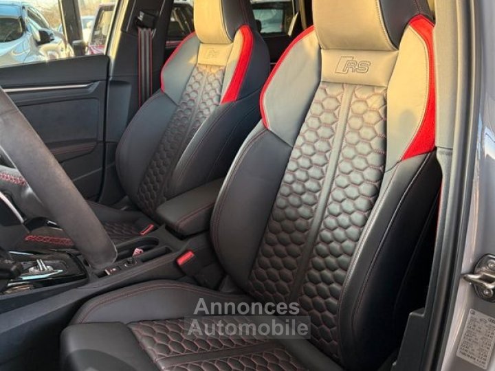 Audi RS3 Sportback MALUS PAYE Gris Nardo Echappement Sport Volant Alcantara Bang&Olufsen Si&egrave;ges RS Toit Ouvrant Pack Black Carplay 19P Garantie 6 ans 909-mois - 4