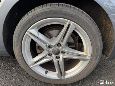 Audi A4 Avant 20 TDI 150ch S LINE S TRONIC 7 - 8