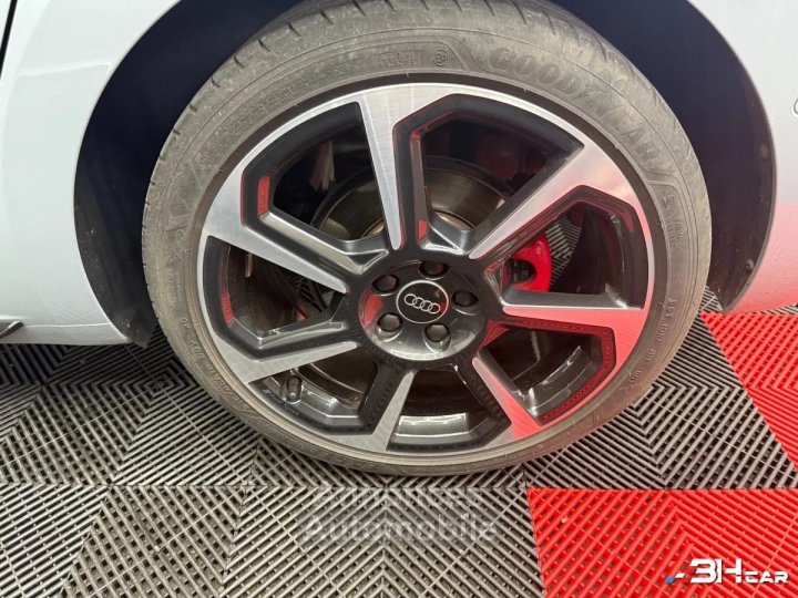 Audi A1 Sportback 40 TFSI Competition Stronic - 207cv / Apple CarPlay / Caméra / Sièges chauffants - 15