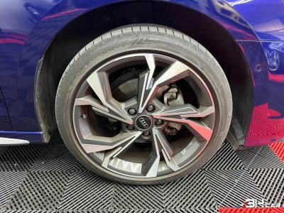 Audi A3 Sportback 35 TDI S-tronic 7 S line - 150cv / Apple Carplay / Caméra 360 / Hayon électrique - 18