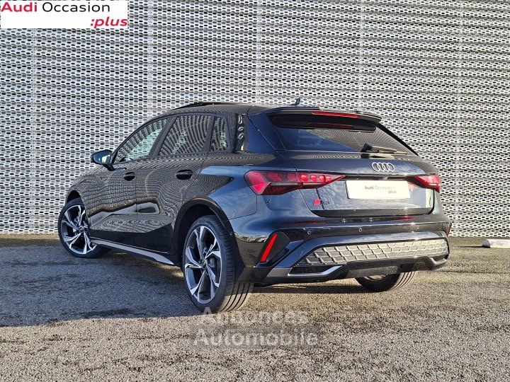 Audi A3 Sportback TDI 150 S tronic 7 S line - 4