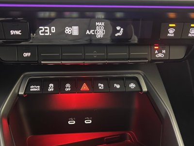 Audi A3 Sportback 35 TFSI Mild Hybrid 150 S tronic 7 S line   - 64