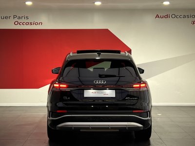 Audi Q4 E-Tron 40 204 ch 82 kWh S line - 4