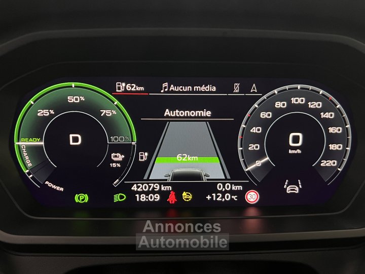 Audi Q4 E-Tron 40 204 ch 82 kWh S line - 26