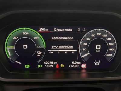 Audi Q4 E-Tron 40 204 ch 82 kWh S line - 27