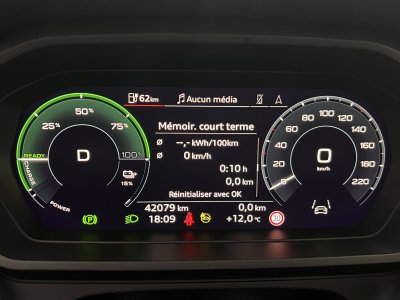 Audi Q4 E-Tron 40 204 ch 82 kWh S line - 28