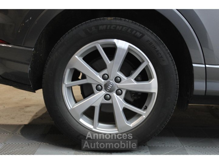 Audi Q3 15 35 TFSI 150 S Line - Toit ouvrant - Alcantara - 23