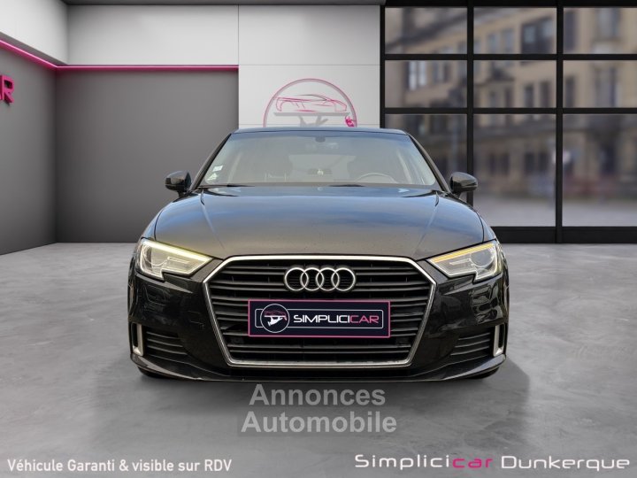 Audi A3 20 TDI 150 S-Tronic 7 Design Luxe Toit Ouvrant CarPlay Volant Méplat Garantie 12 Mois - 4