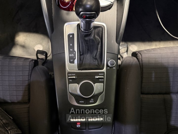 Audi A3 20 TDI 150 S-Tronic 7 Design Luxe Toit Ouvrant CarPlay Volant Méplat Garantie 12 Mois - 14