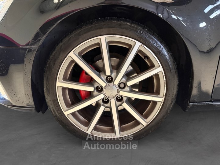 Audi A3 20 TDI 150 S-Tronic 7 Design Luxe Toit Ouvrant CarPlay Volant Méplat Garantie 12 Mois - 23