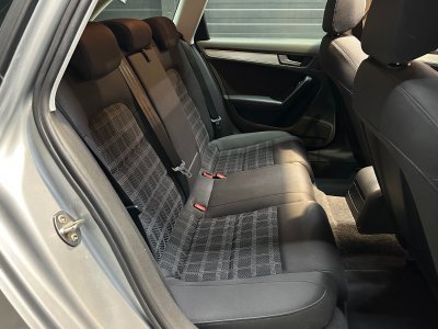 Audi A4 Avant 20 TFSI 211 Ambiente Multitronic A   - 17