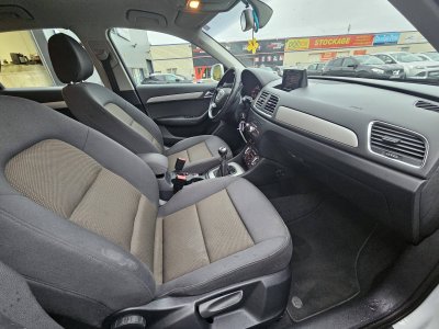 Audi Q3 20 TDI 140CV S Line - 4
