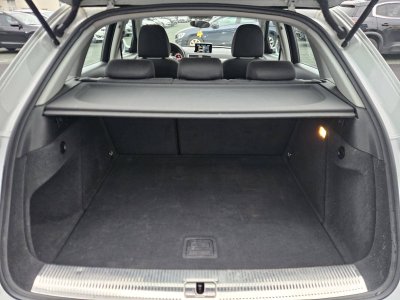 Audi Q3 20 TDI 140CV S Line - 16