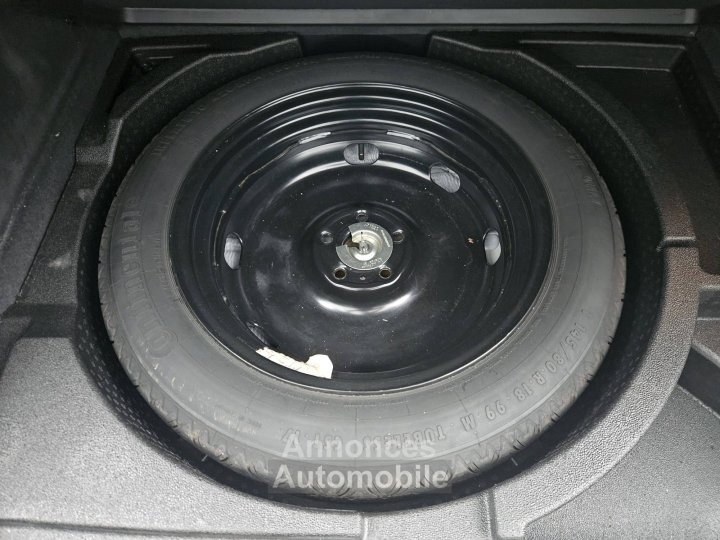 Audi Q3 20 TDI 140CV S Line - 17