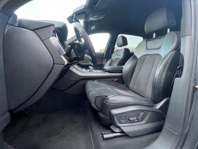 Audi Q7 55 tfsie v6 30l 381ch phev s-line quattro bva attelage carplay matrix led   - 5