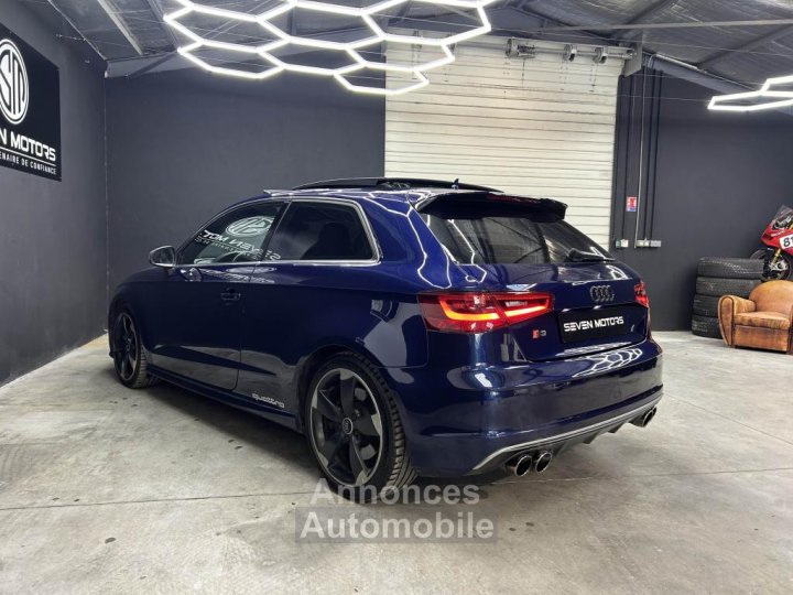 Audi S3 Quattro 20 TFSI 300 S-TRONIC Toit Ouvrant / Si&eacute;ges chauffant / Ligne Miltek - 42