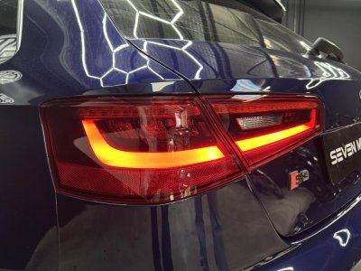 Audi S3 Quattro 20 TFSI 300 S-TRONIC Toit Ouvrant / Si&eacute;ges chauffant / Ligne Miltek   - 43