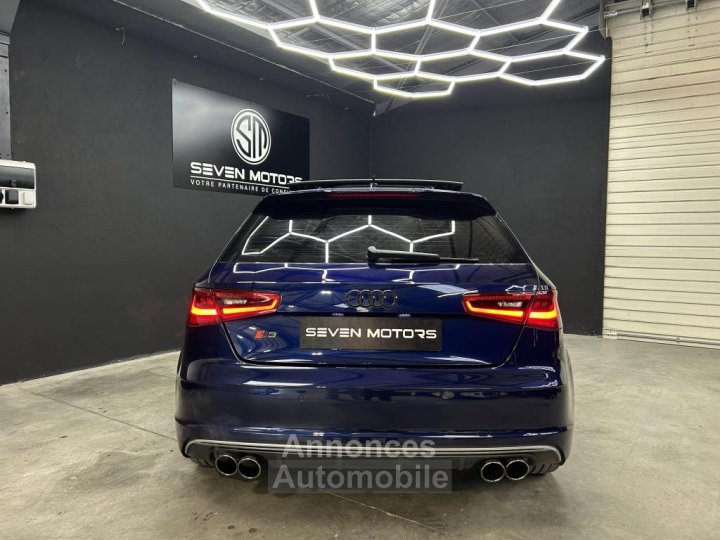 Audi S3 Quattro 20 TFSI 300 S-TRONIC Toit Ouvrant / Si&eacute;ges chauffant / Ligne Miltek - 44