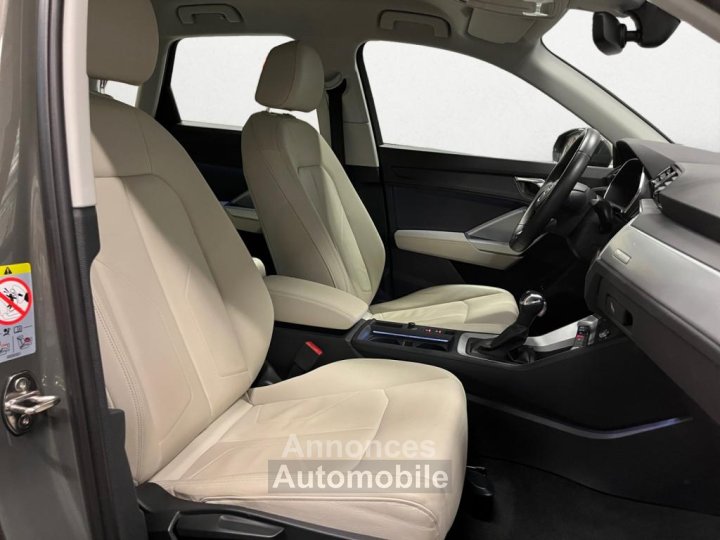Audi Q3 14 45 TFSI e - 245 - S-Tronic 6 Design - 11